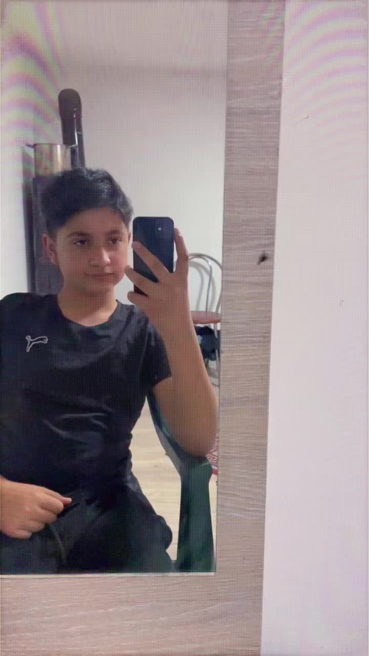 @👉🏻❤️🇩🇪