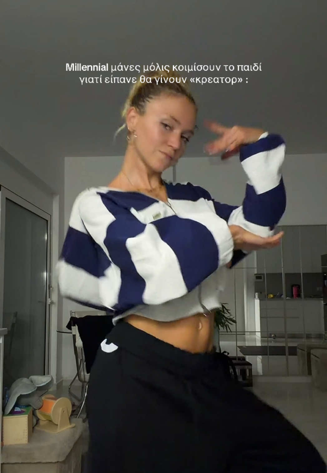 @Bella