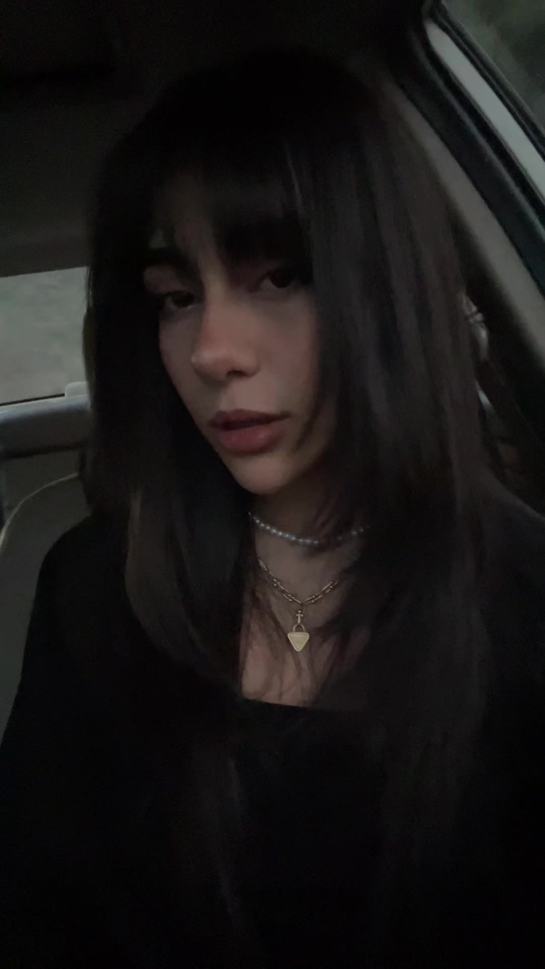 @𝐚𝐫𝐭𝐢𝐧𝐚