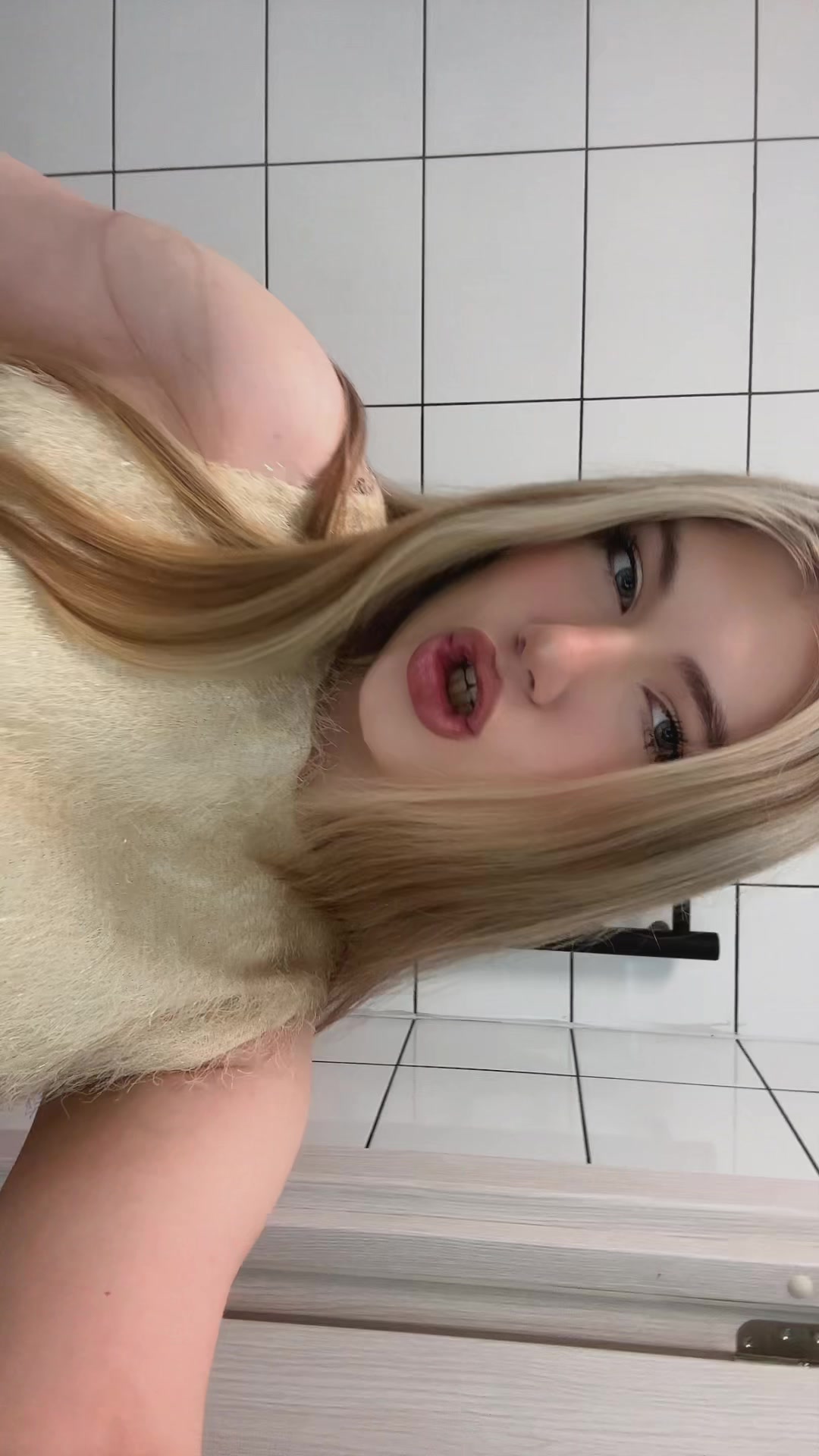 @🦋🤍