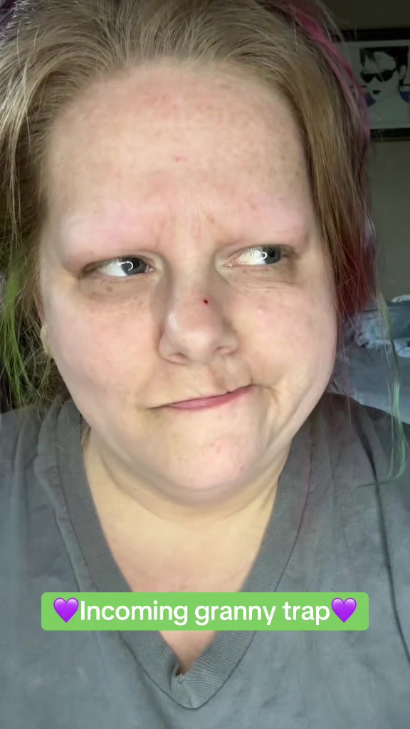 @Over40makeuptok
