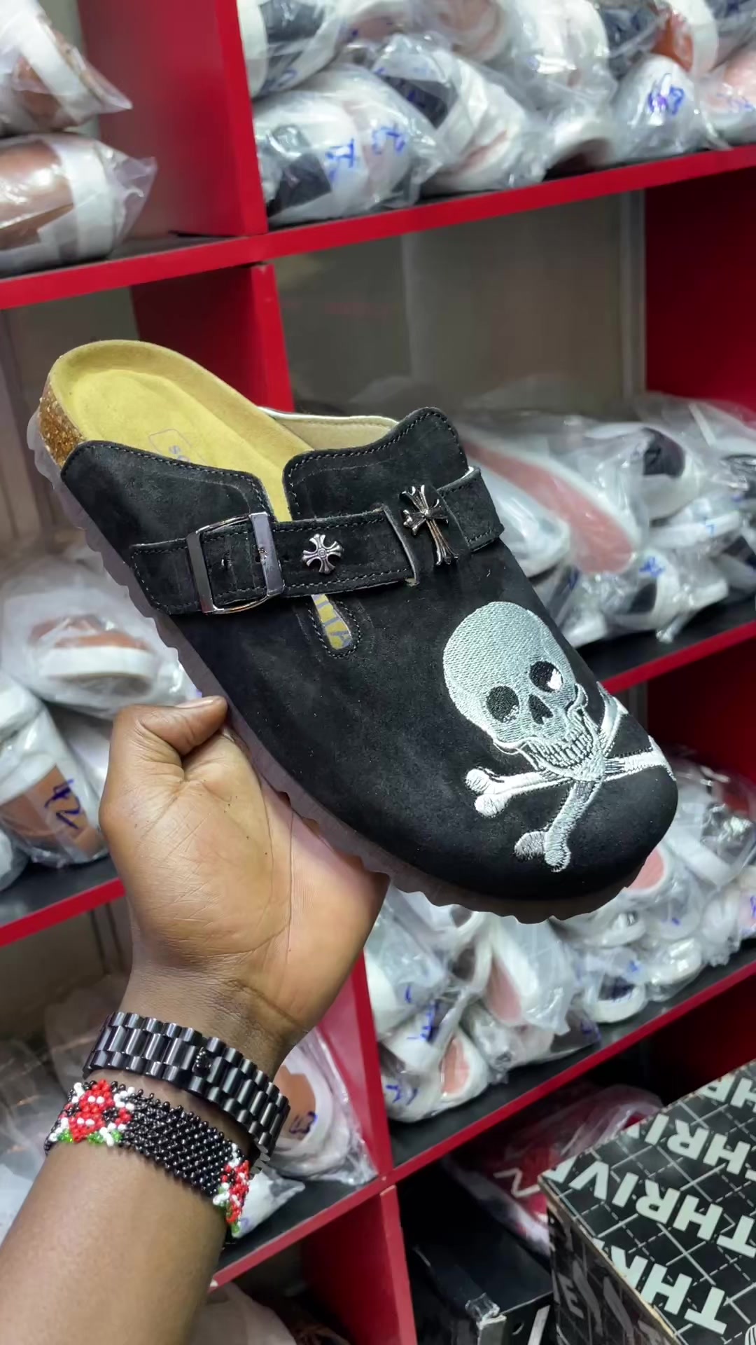 @URBAN SHOES