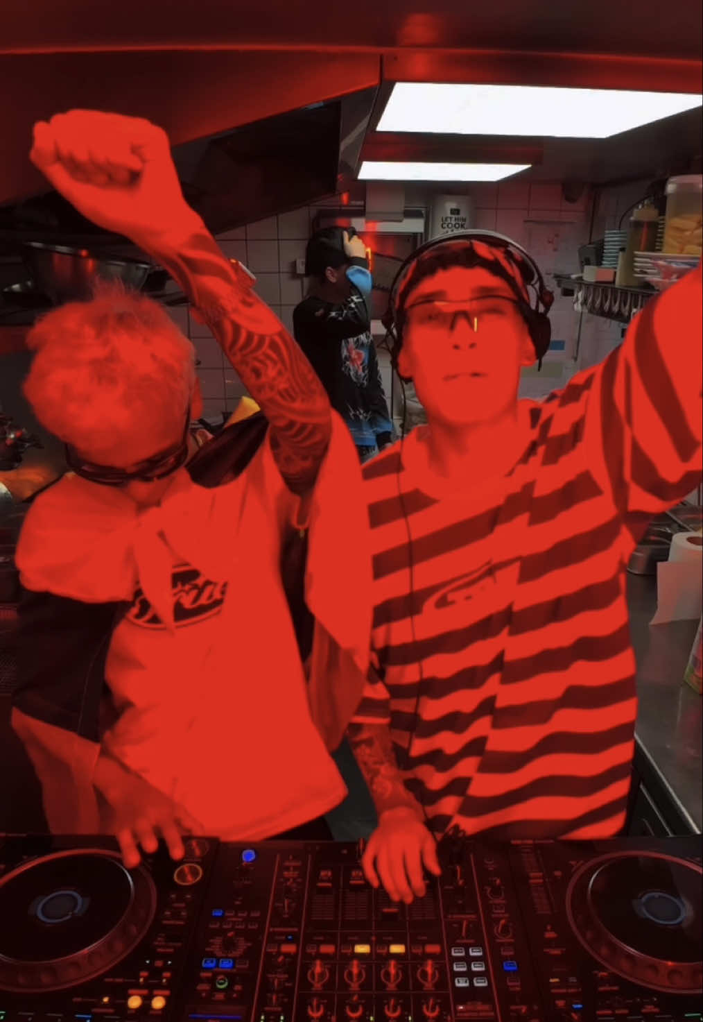 @R2B