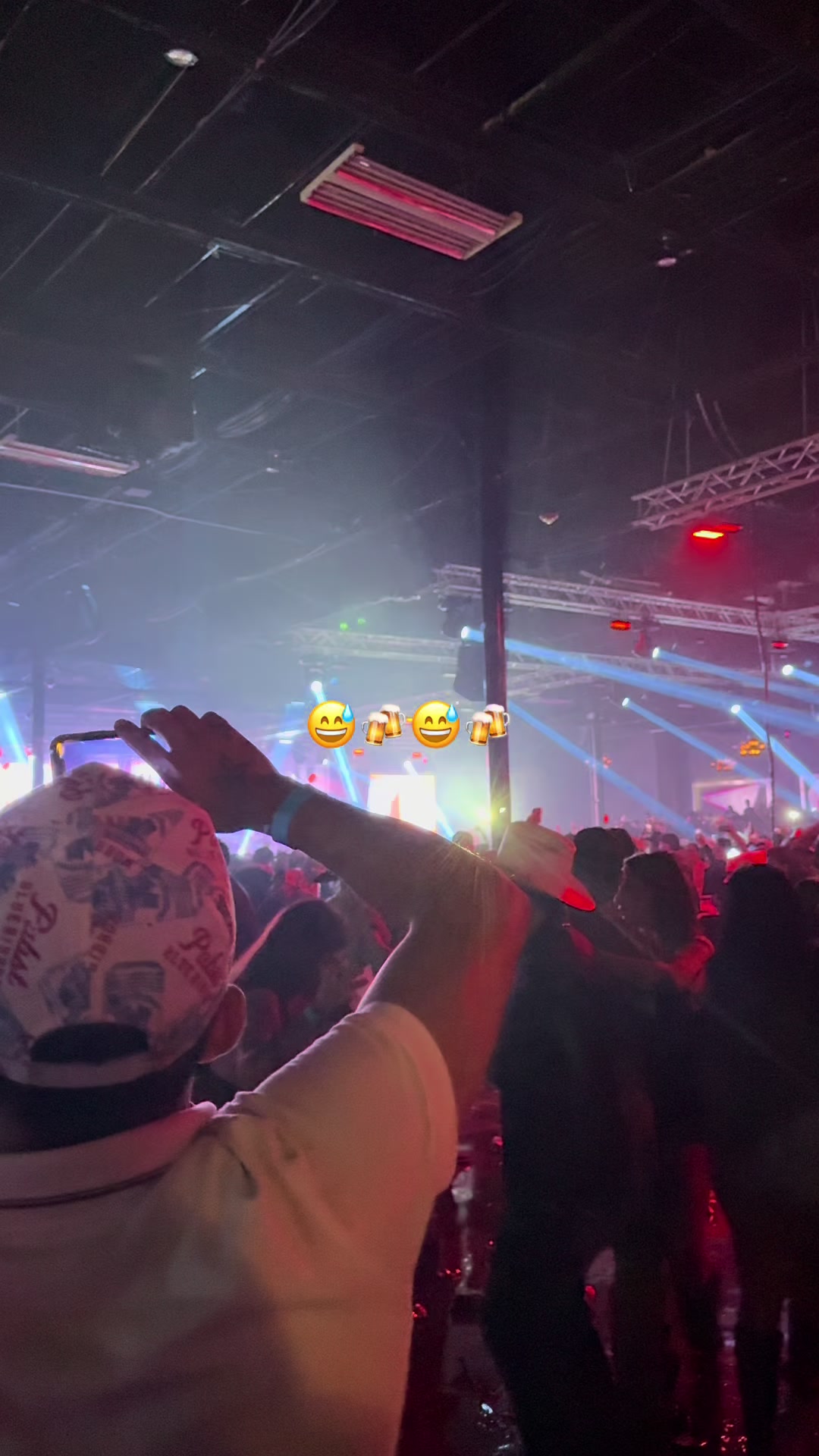 @Brenda 🖤🩶🧡🤎