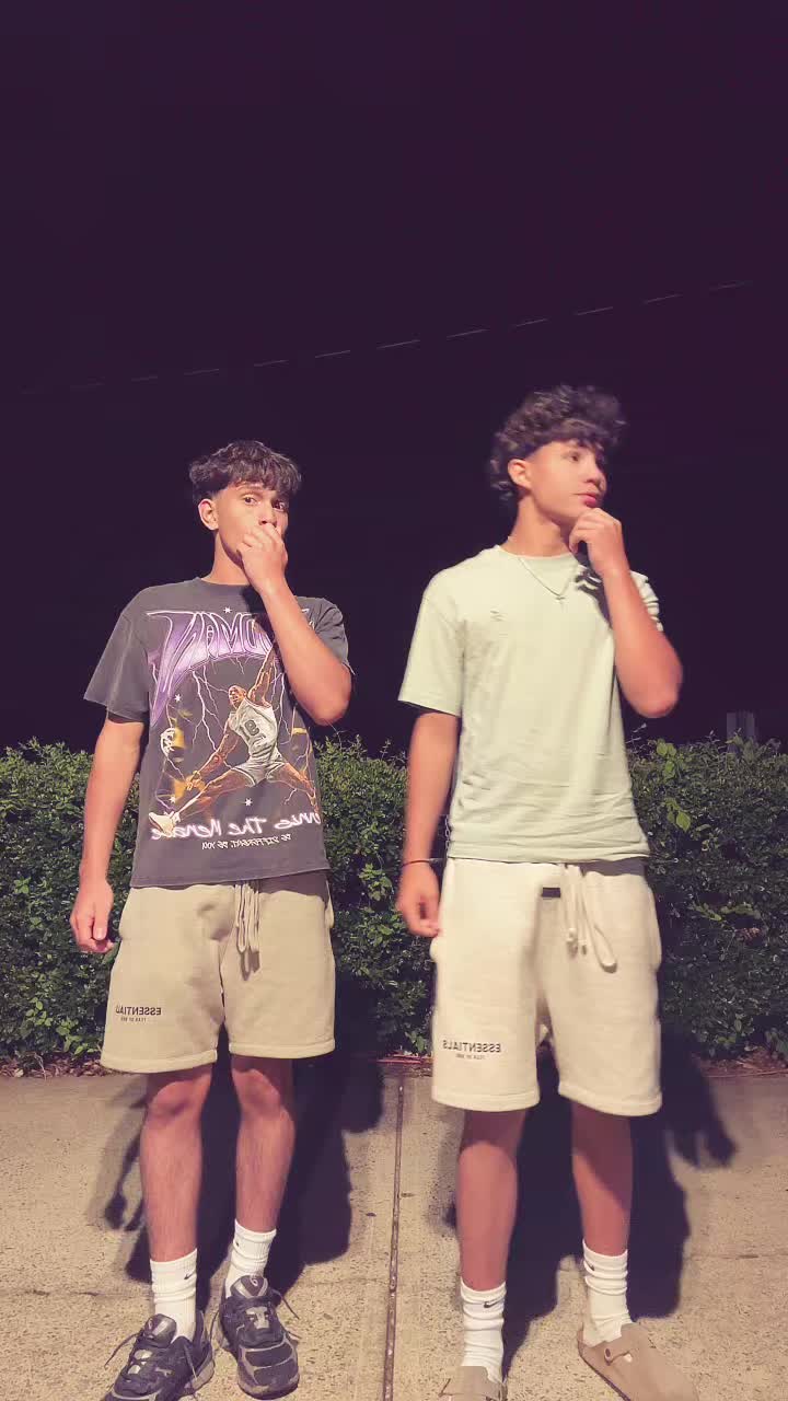 @ozz🦸