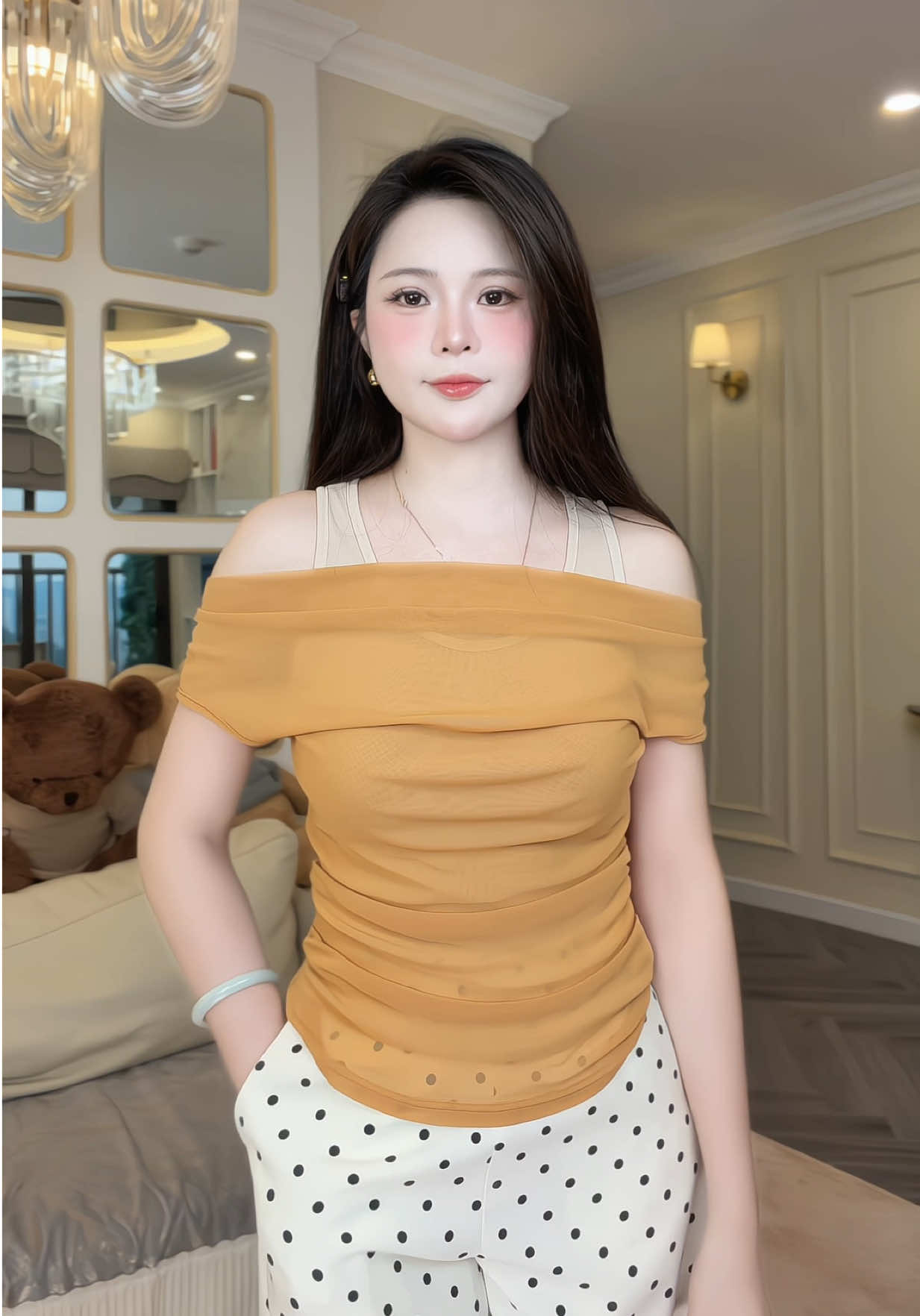 @Ch&acirc;m Phan Review
