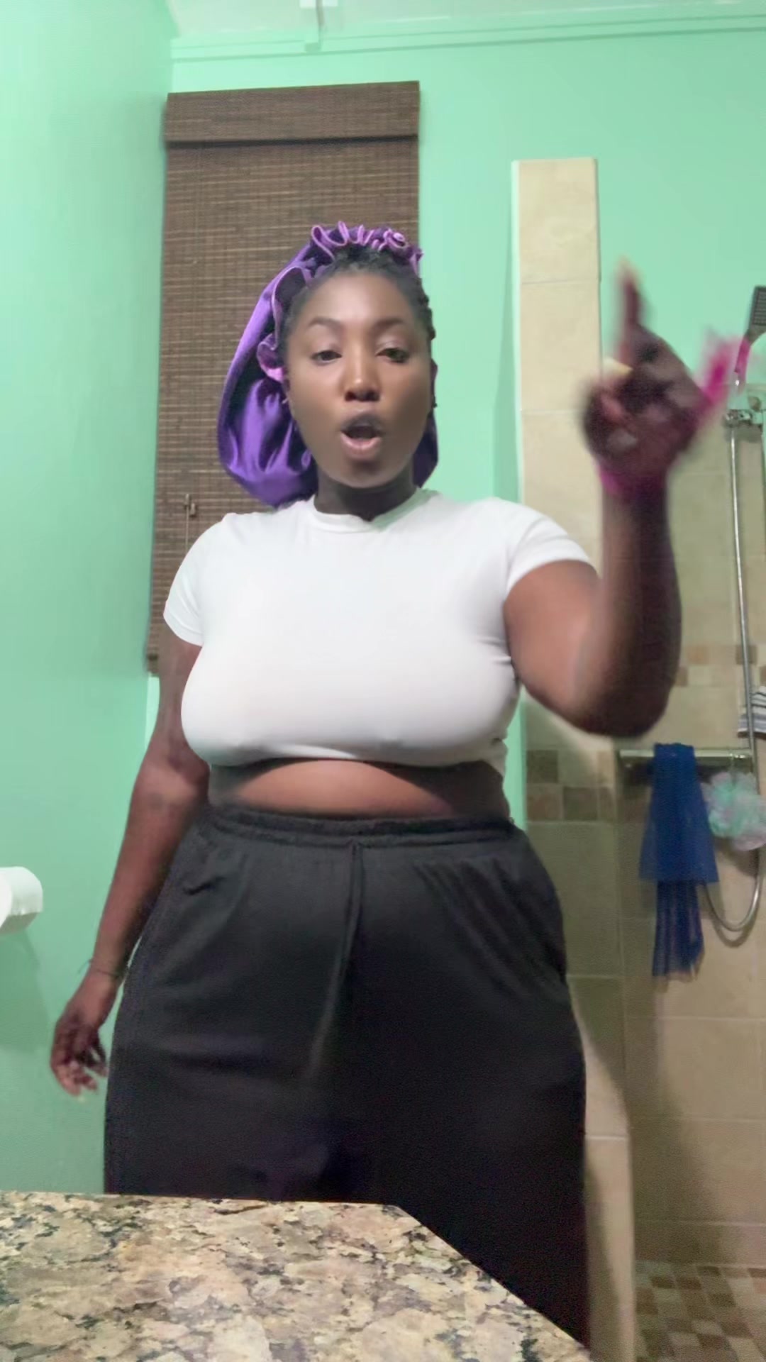 @Neicy B