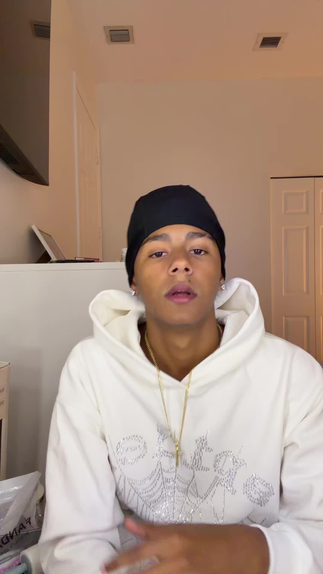@Mykel_spam🥷