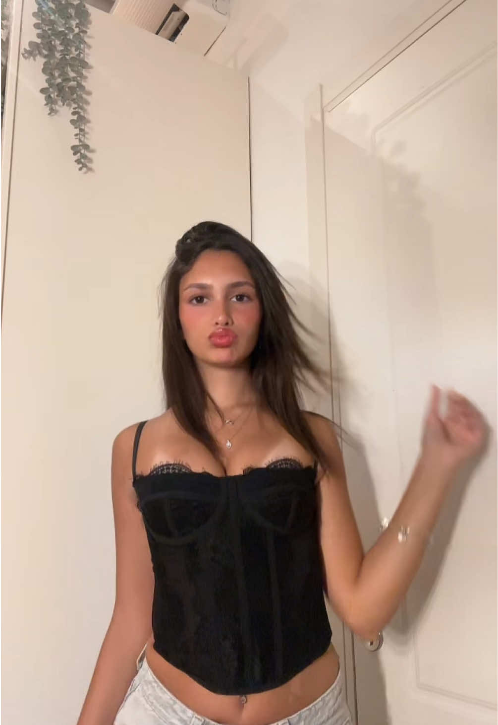 @Shira🪬