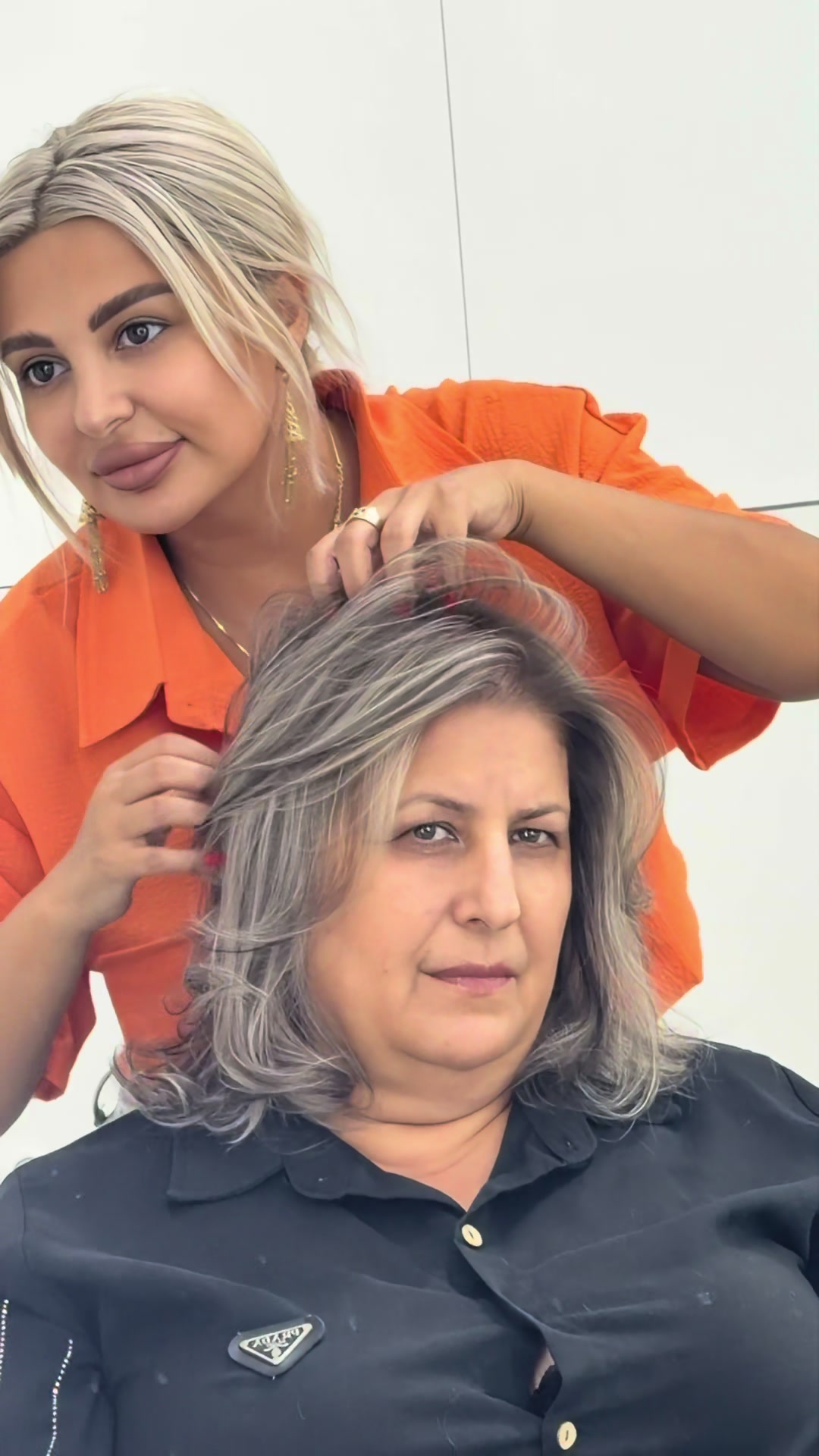 @Colorist_leila