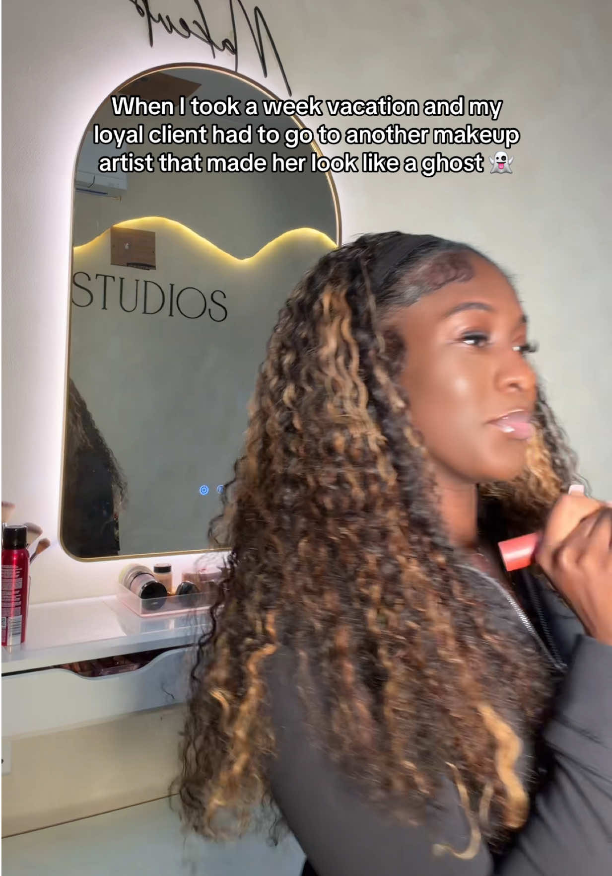 @Luxury Makeup Artist