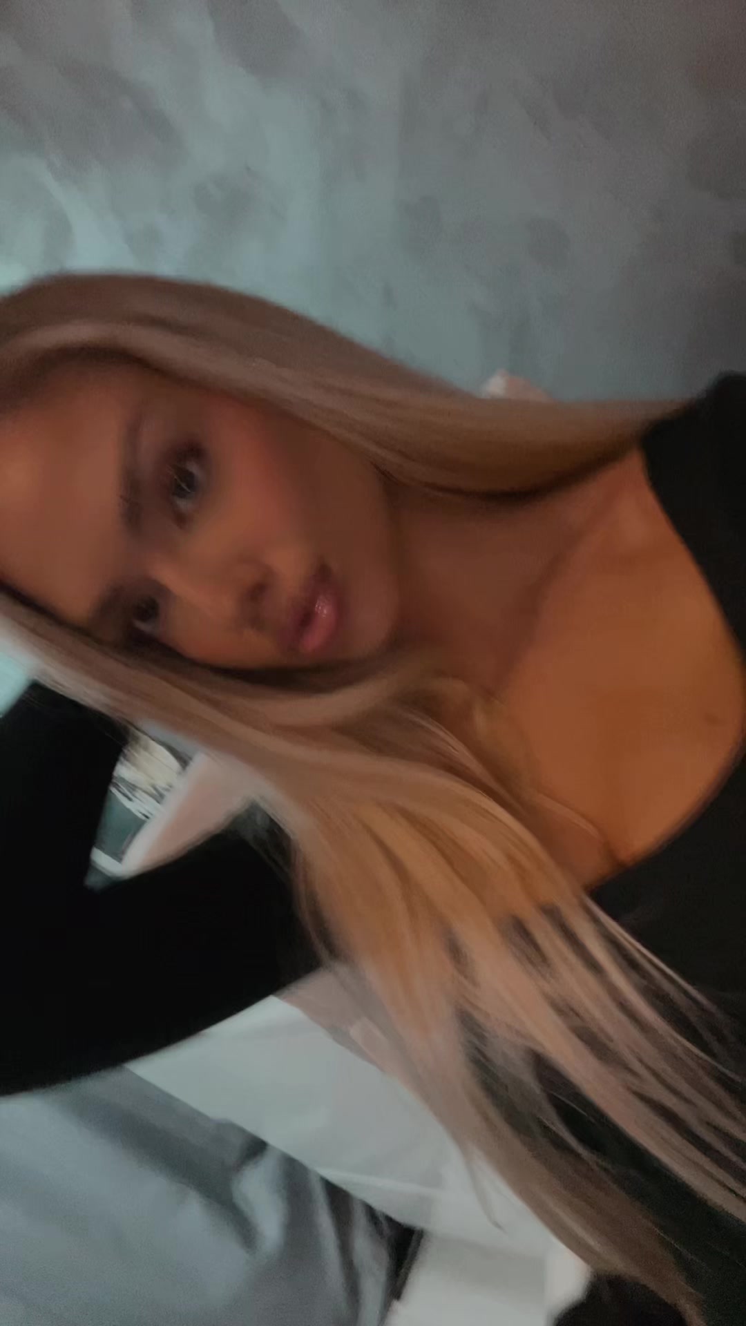 @t🌙
