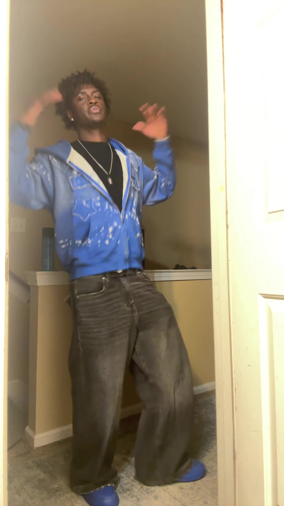 @DoubleV✰