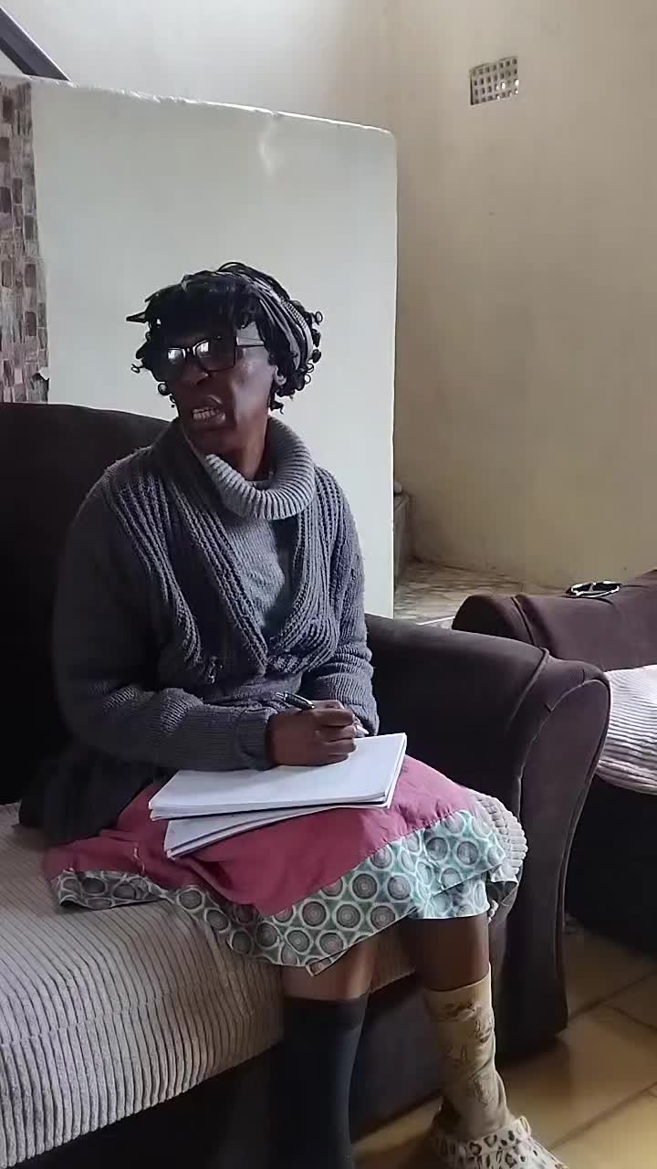 @Nqanqa