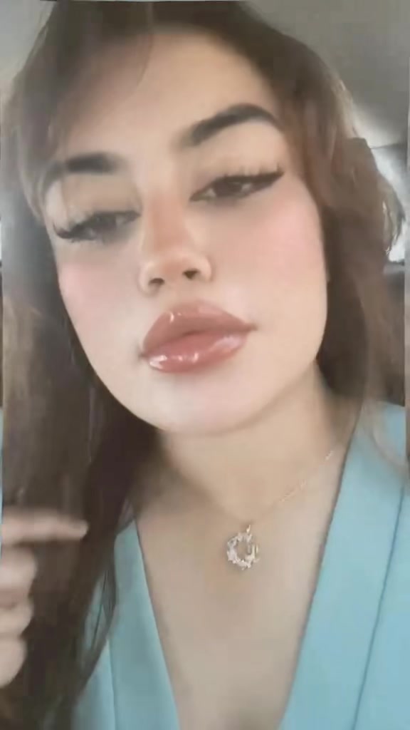 @SOPHIA👑