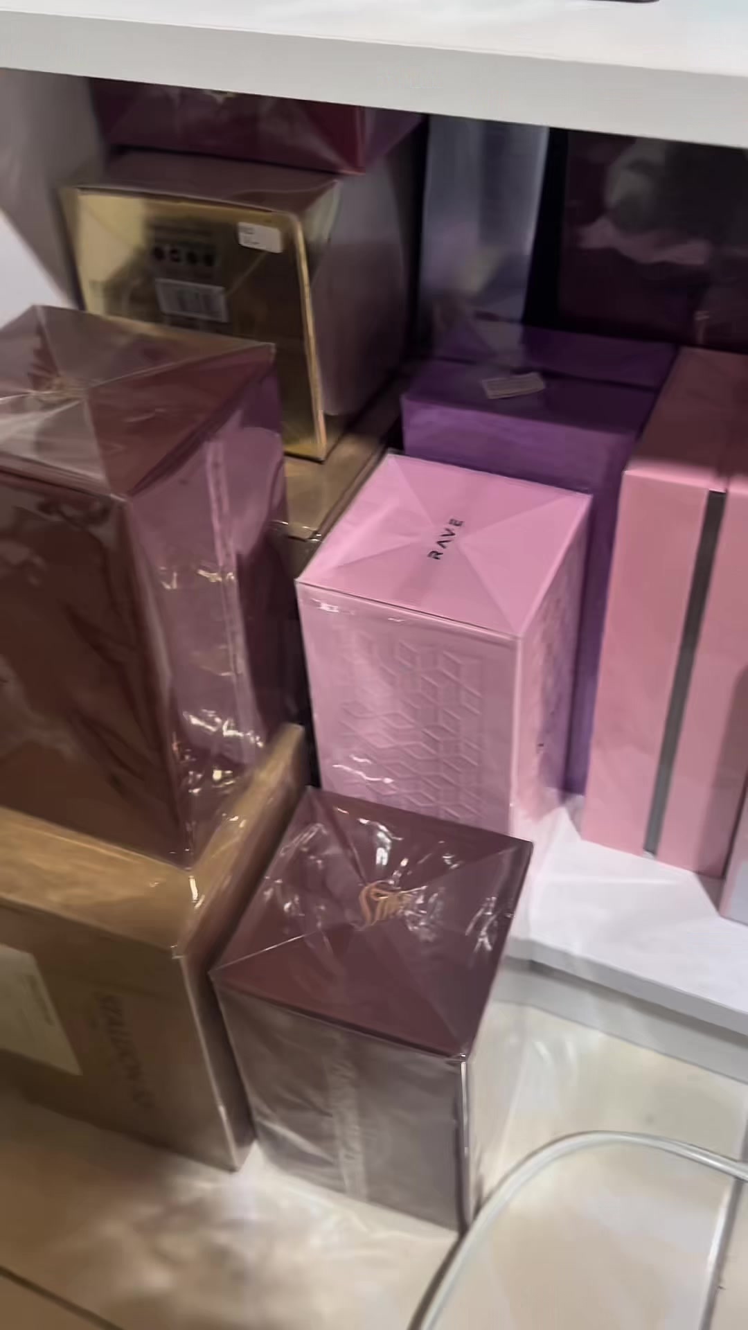 @Perfumes Samah 🐥.