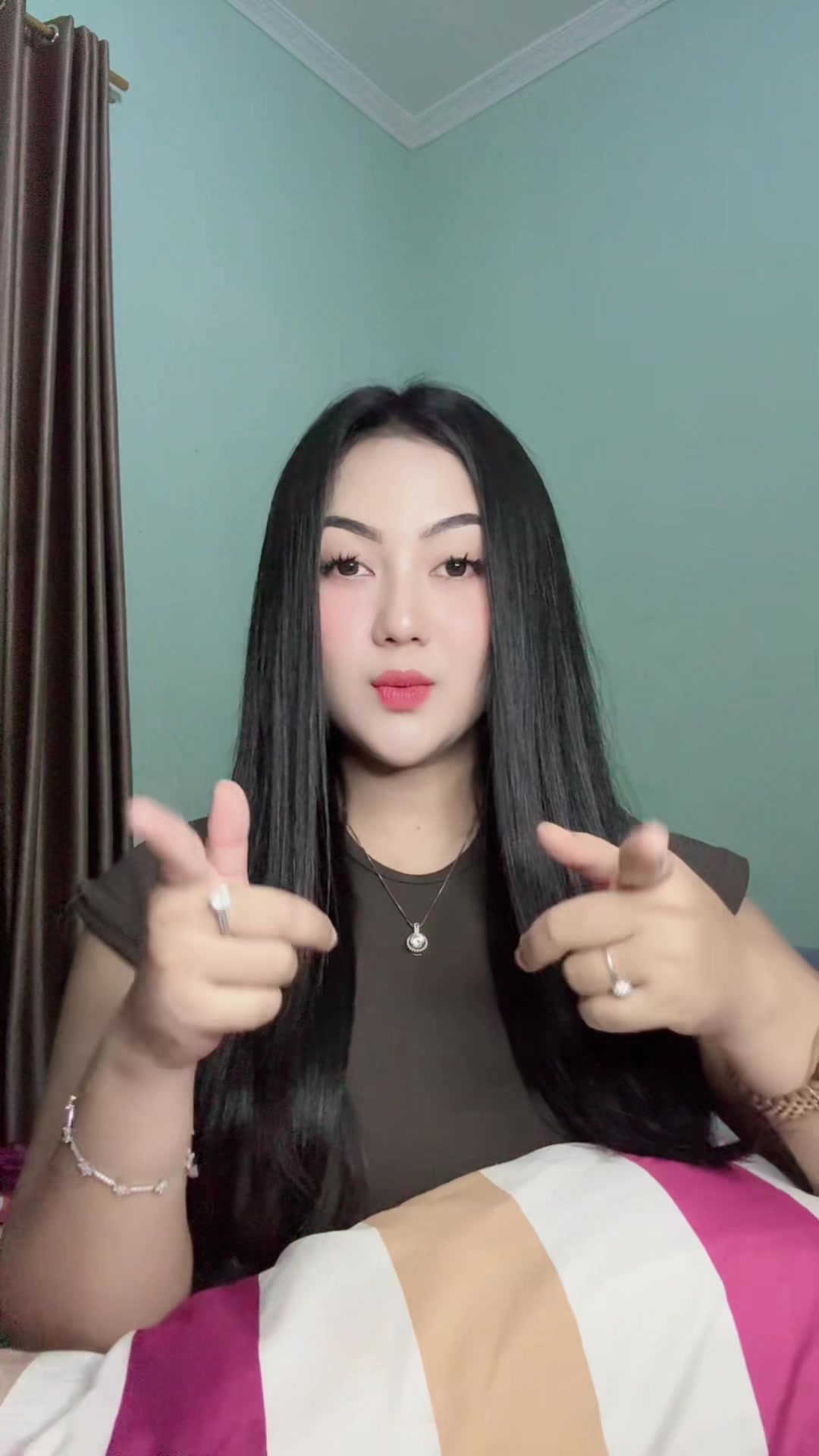 @๐ญ๐๐๐๐๐๐๐ฆ