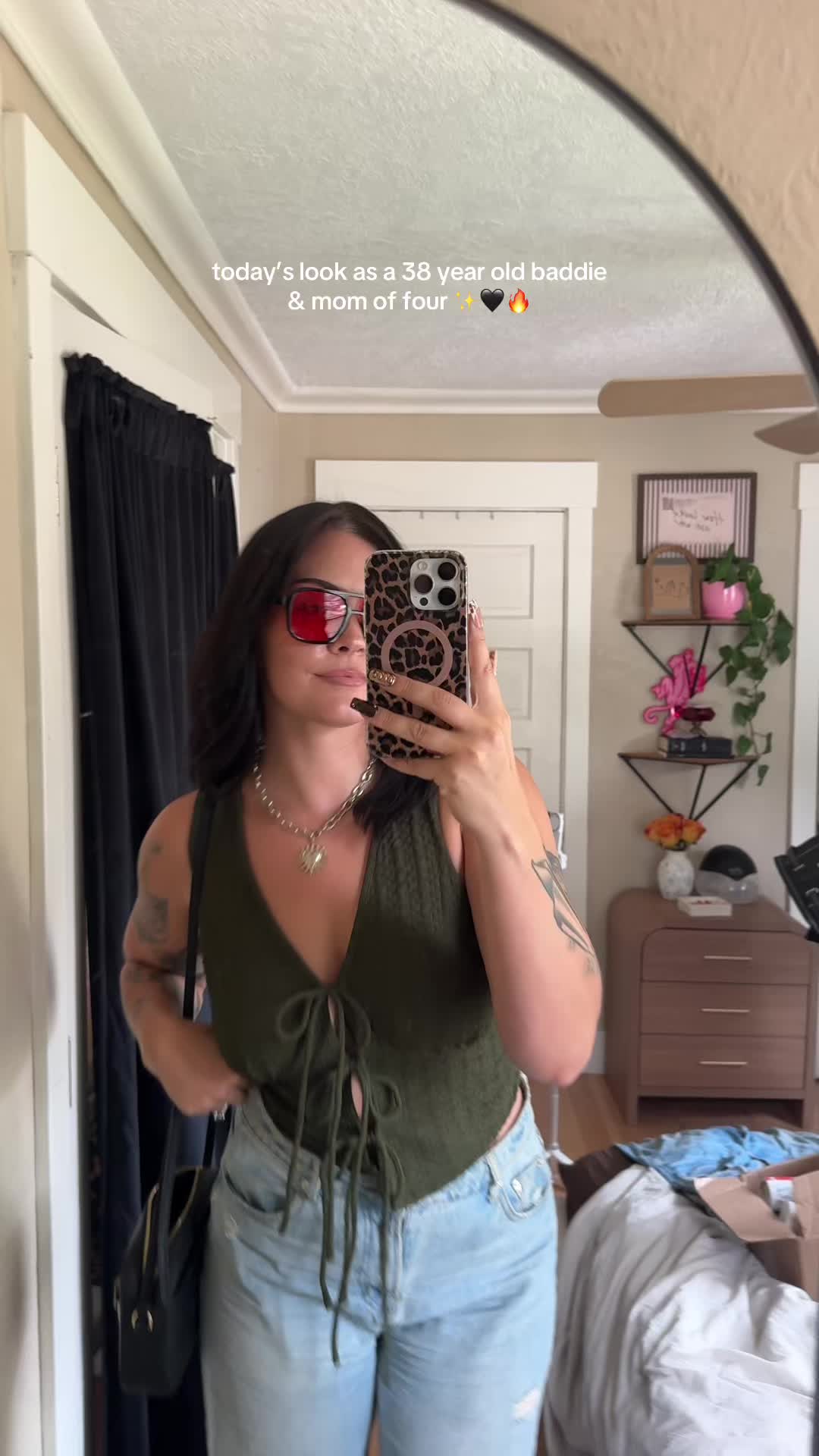 @emmy | mom x4 + lifestyle