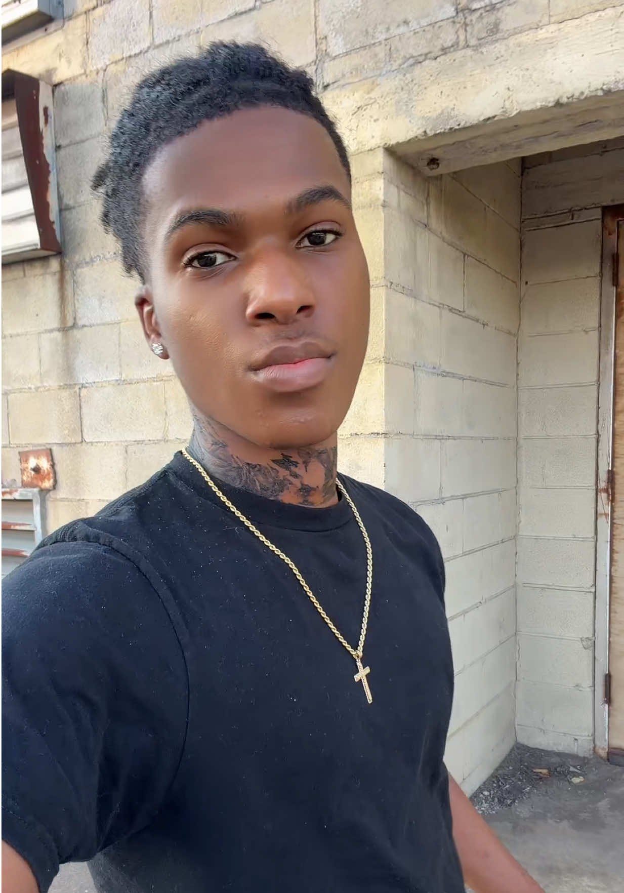 @TheonlyRomantoolit