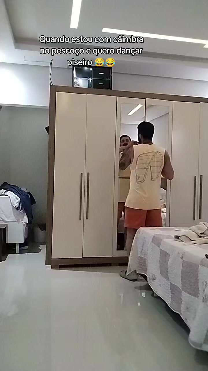 @Pedreiro debochado 🤠