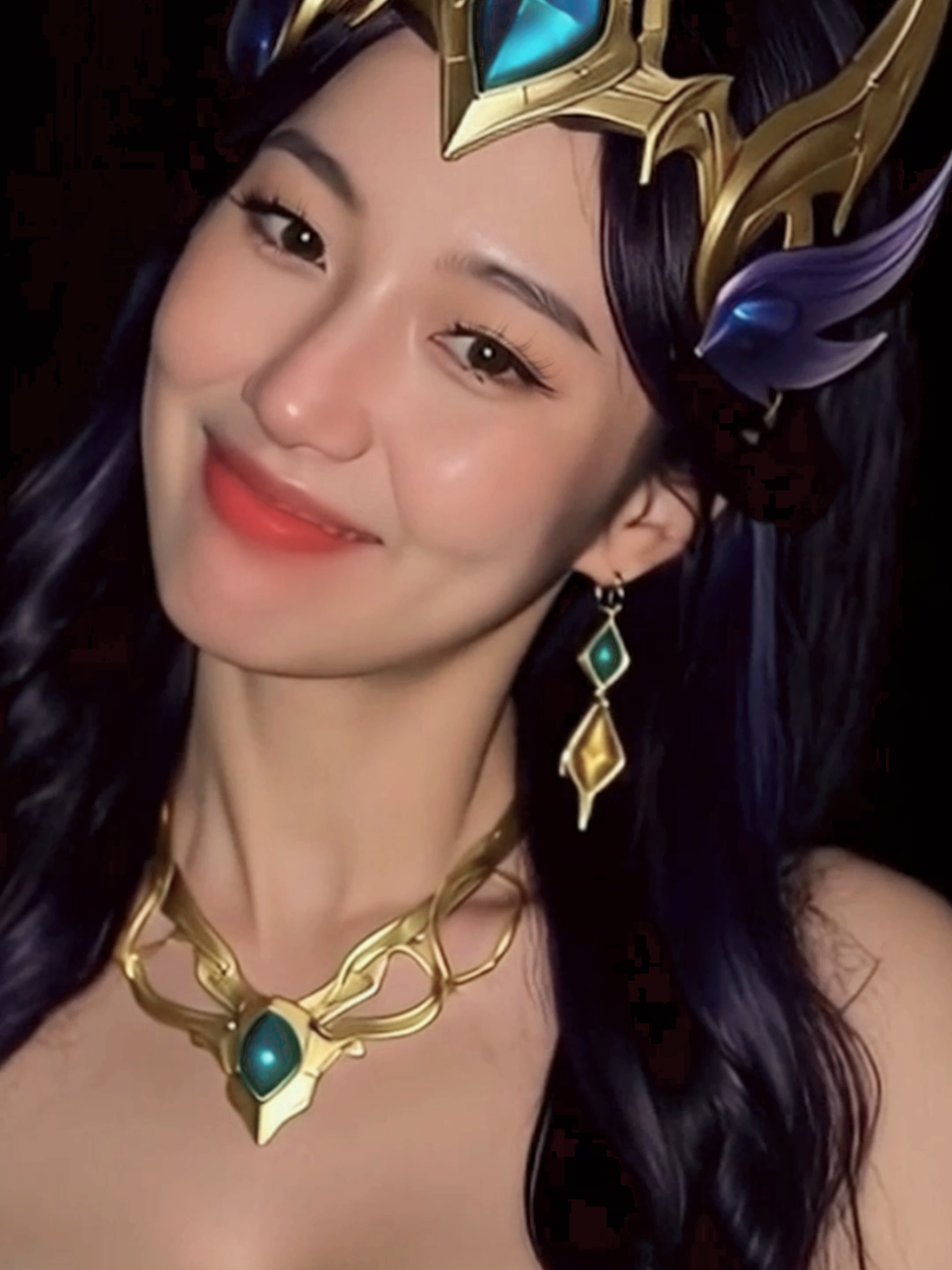 @𝙑𝙚𝙡𝙮𝙣🧜&zwj;♀️