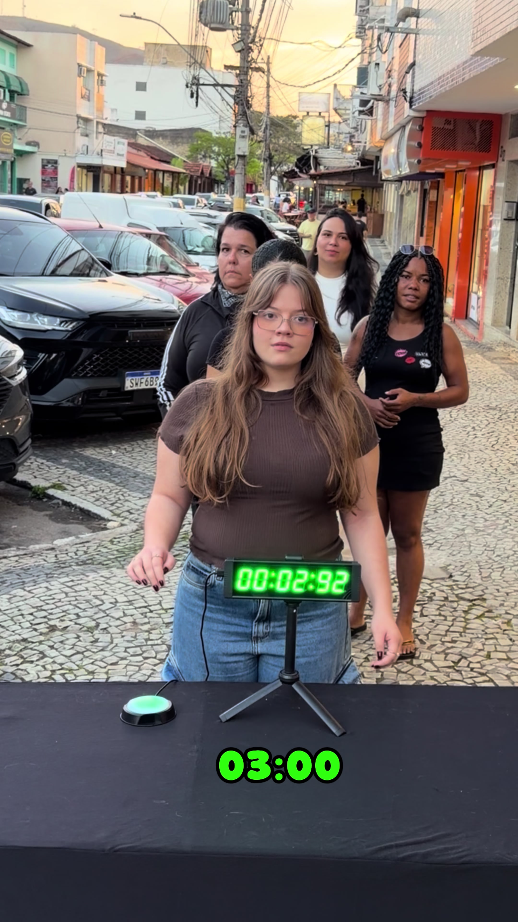 @Larrika