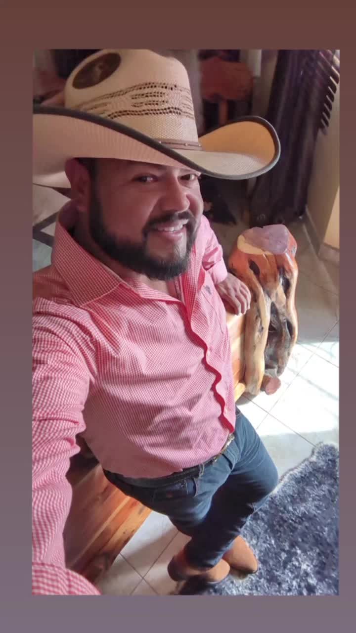 @✨🐎HÈCTOR🐎✨