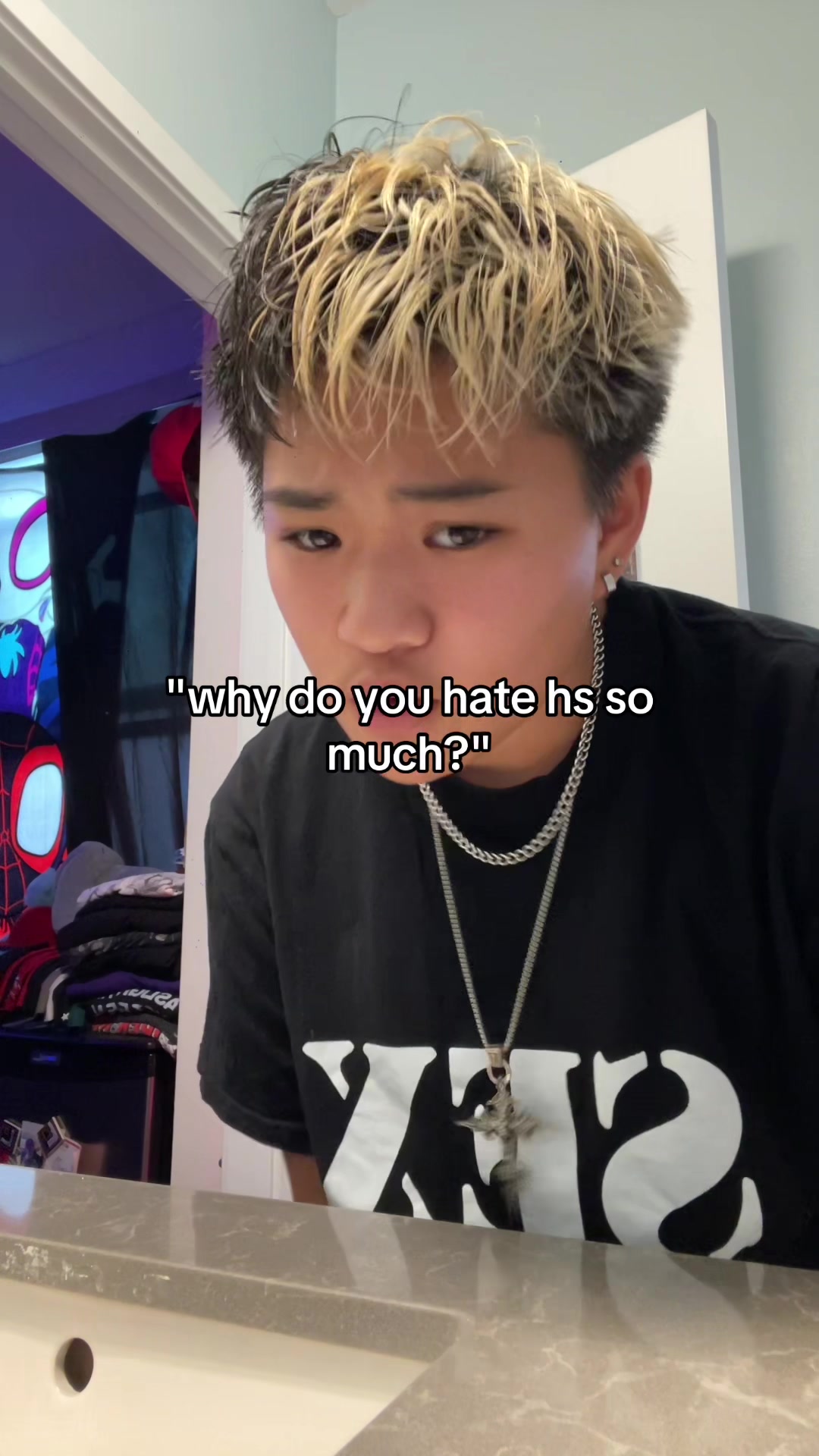 @♱