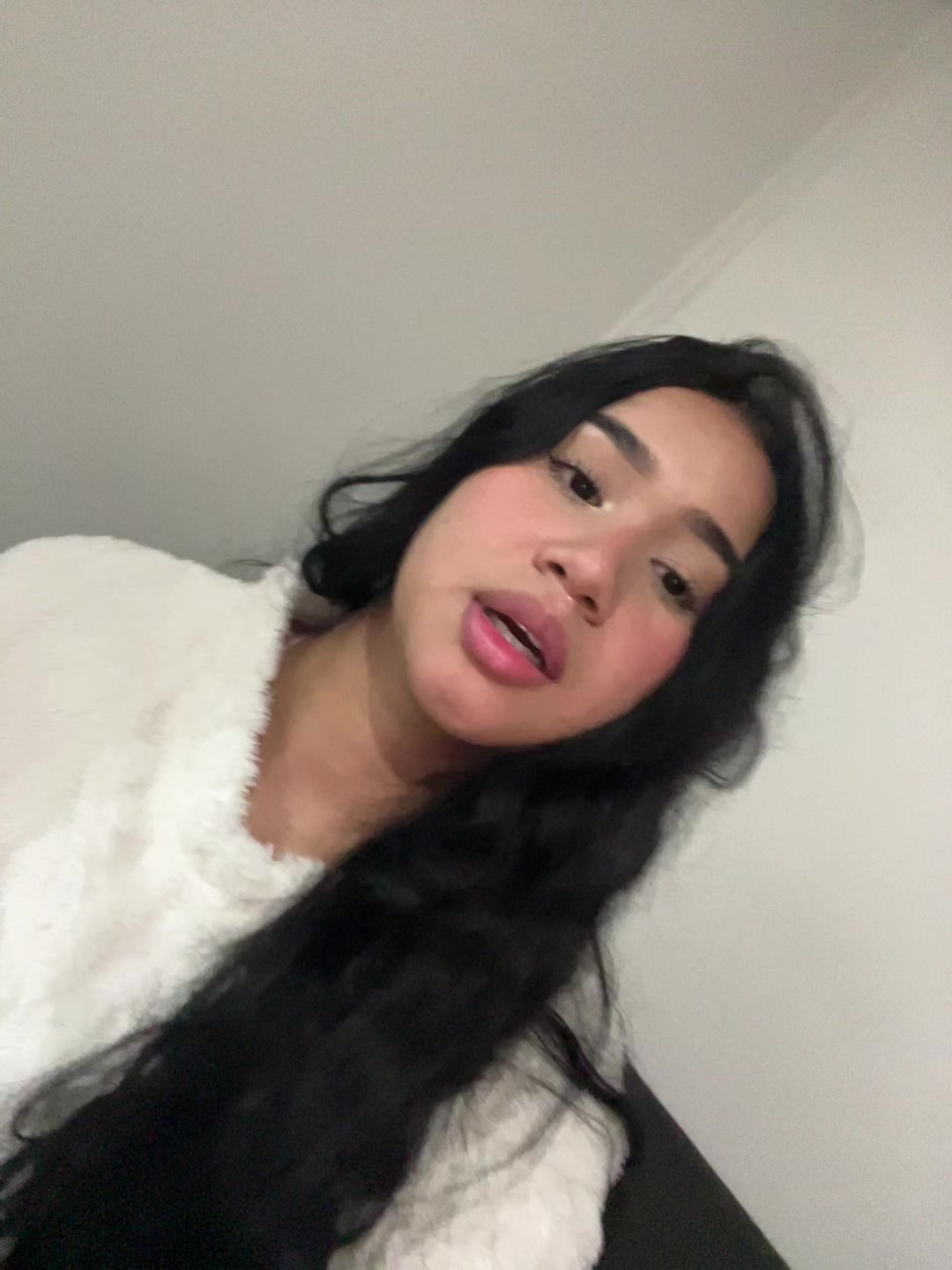 @María Mora