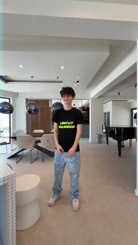 @Elias.Twinky18