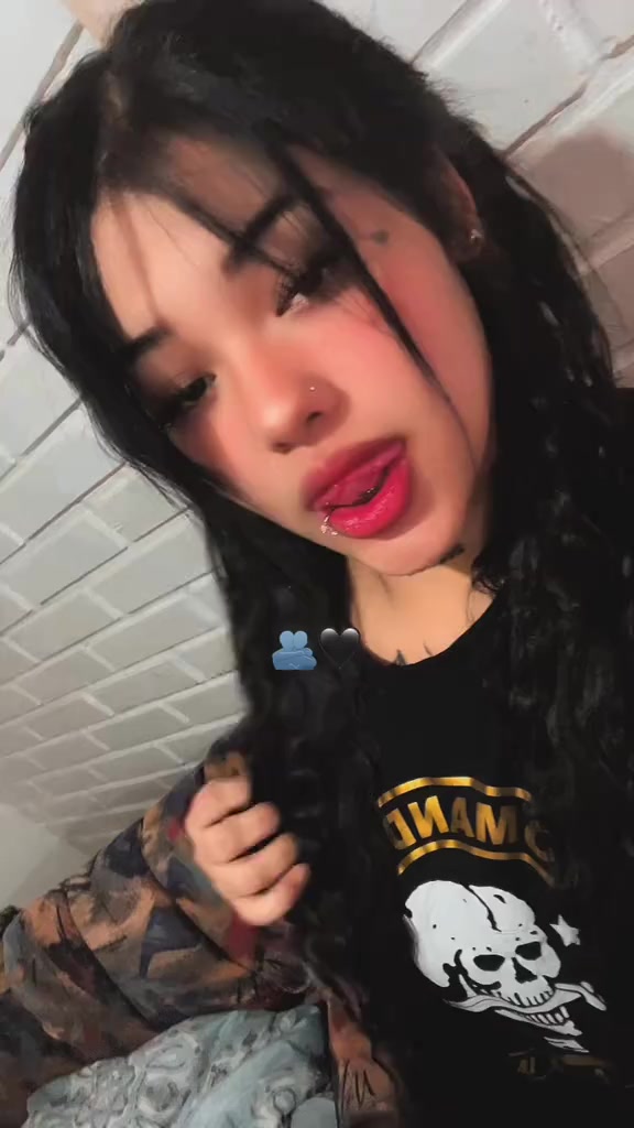 @🍓kathy🫠