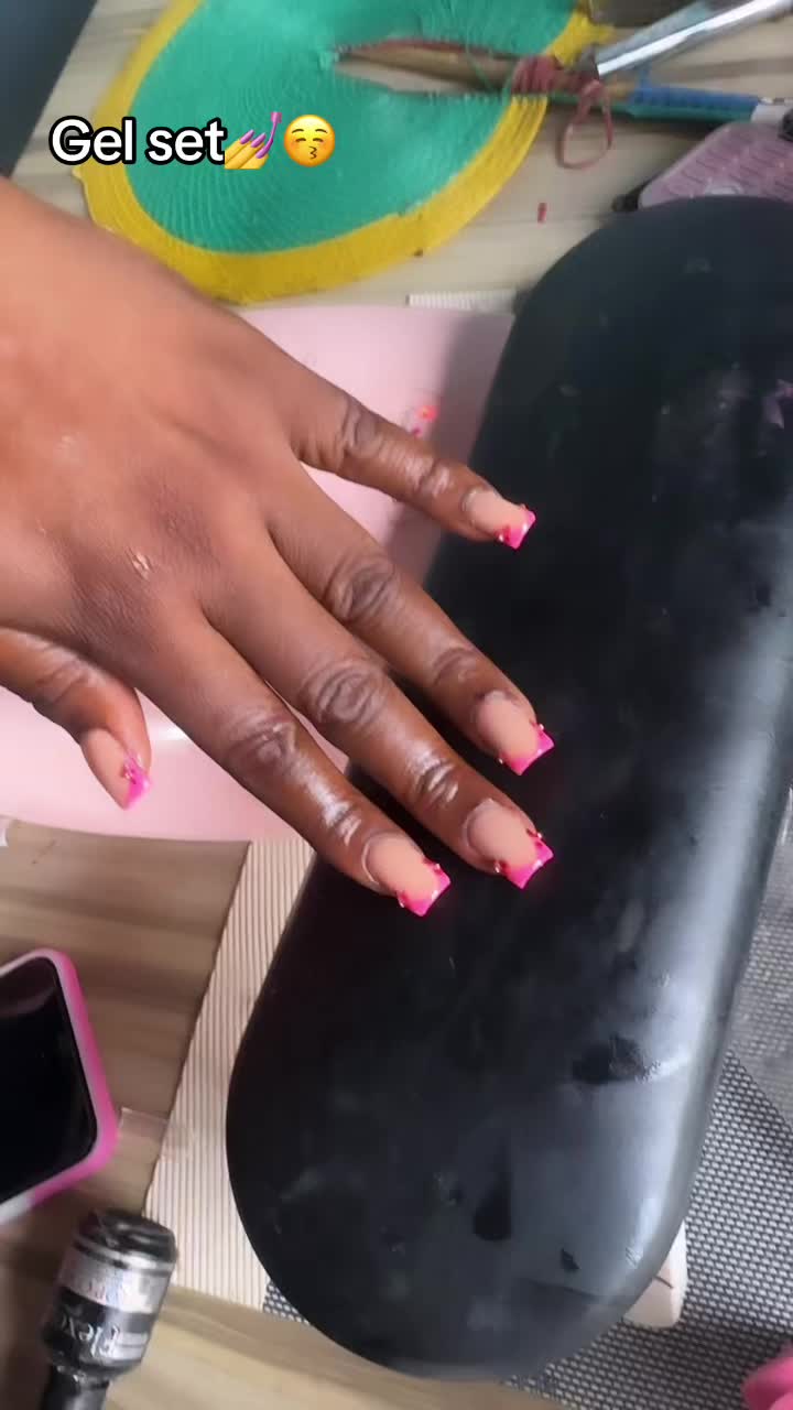 @NAIL TECH IN ABIOLA WAY ABATA