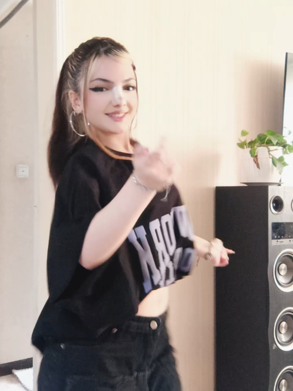 @😾💕