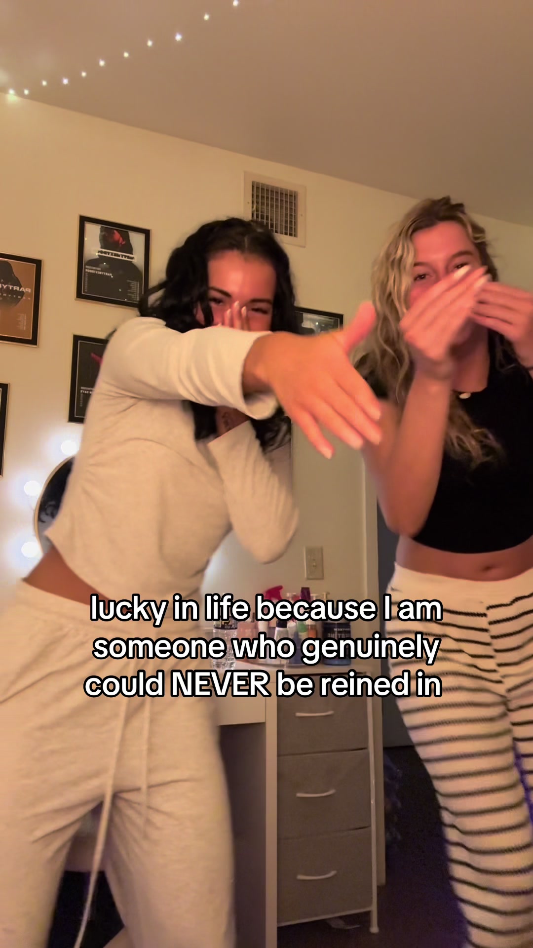 @claireewatsonn
