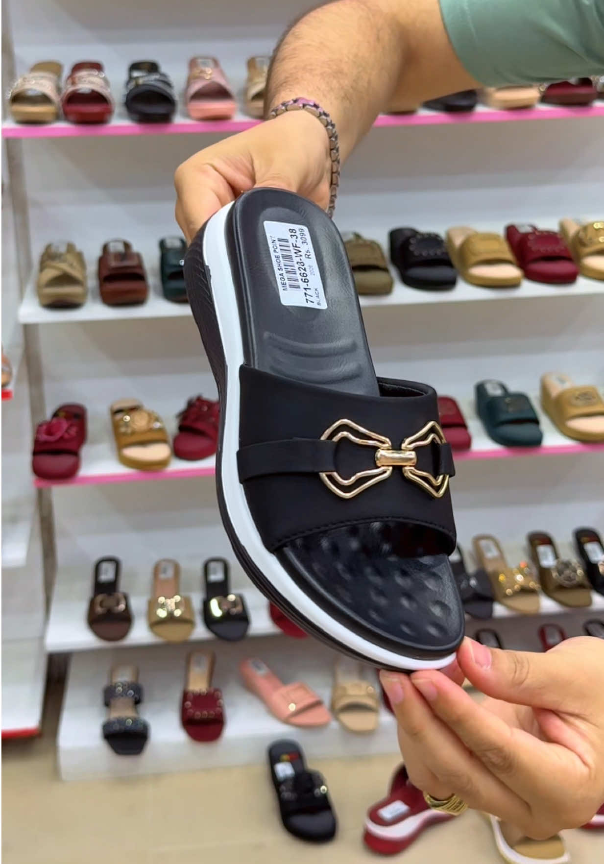 @Mega Shoes point Chakwal