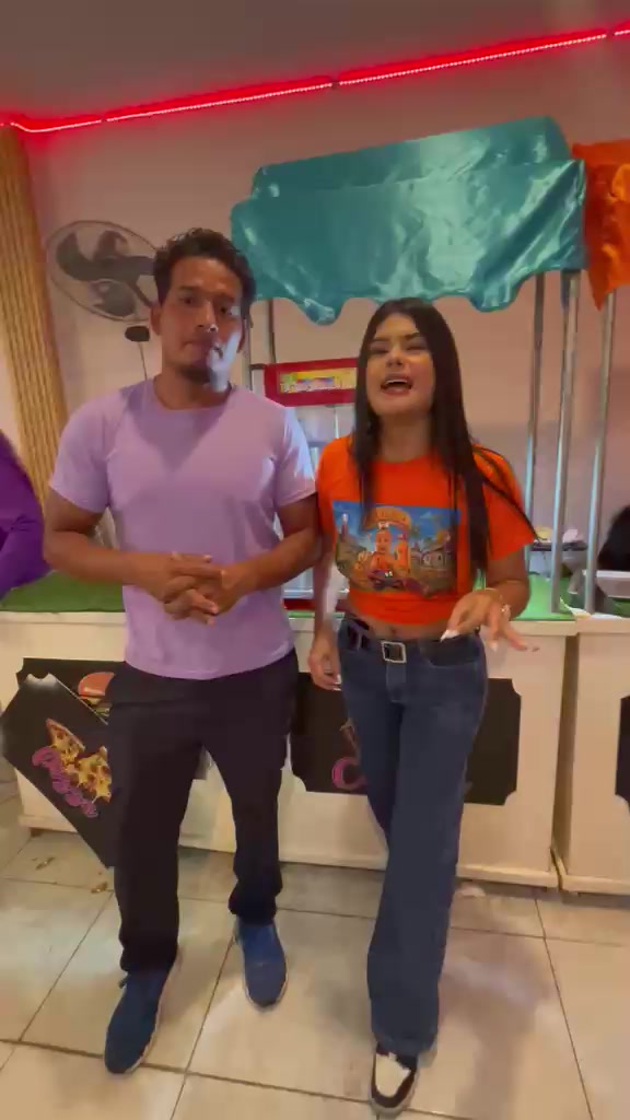 @𝓝𝓪𝓷𝓮 👑