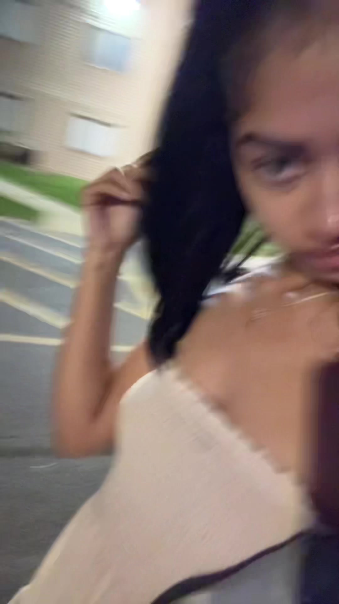@Ari