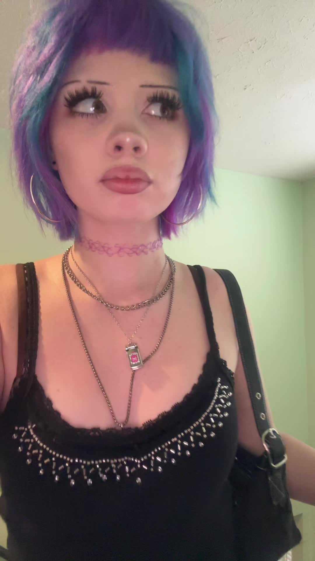 @sofia🕷️🧿