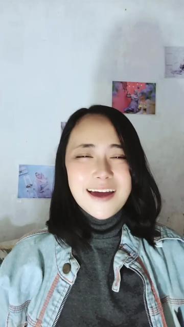 @Dewi_999