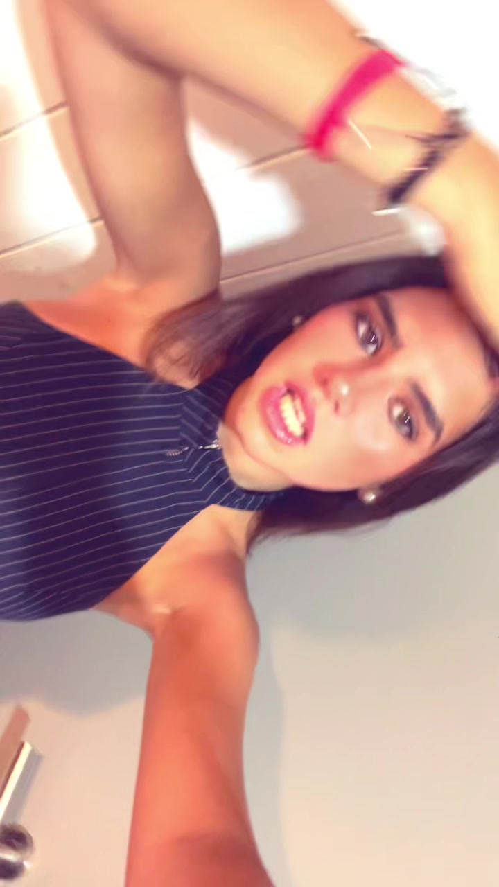 @ale 😆