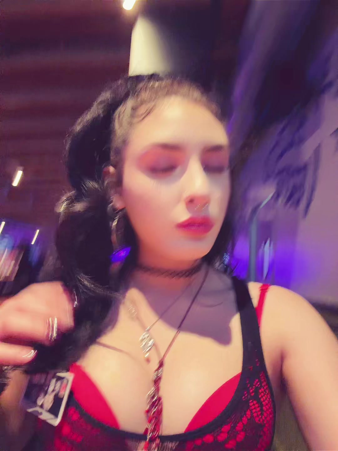 @🪭