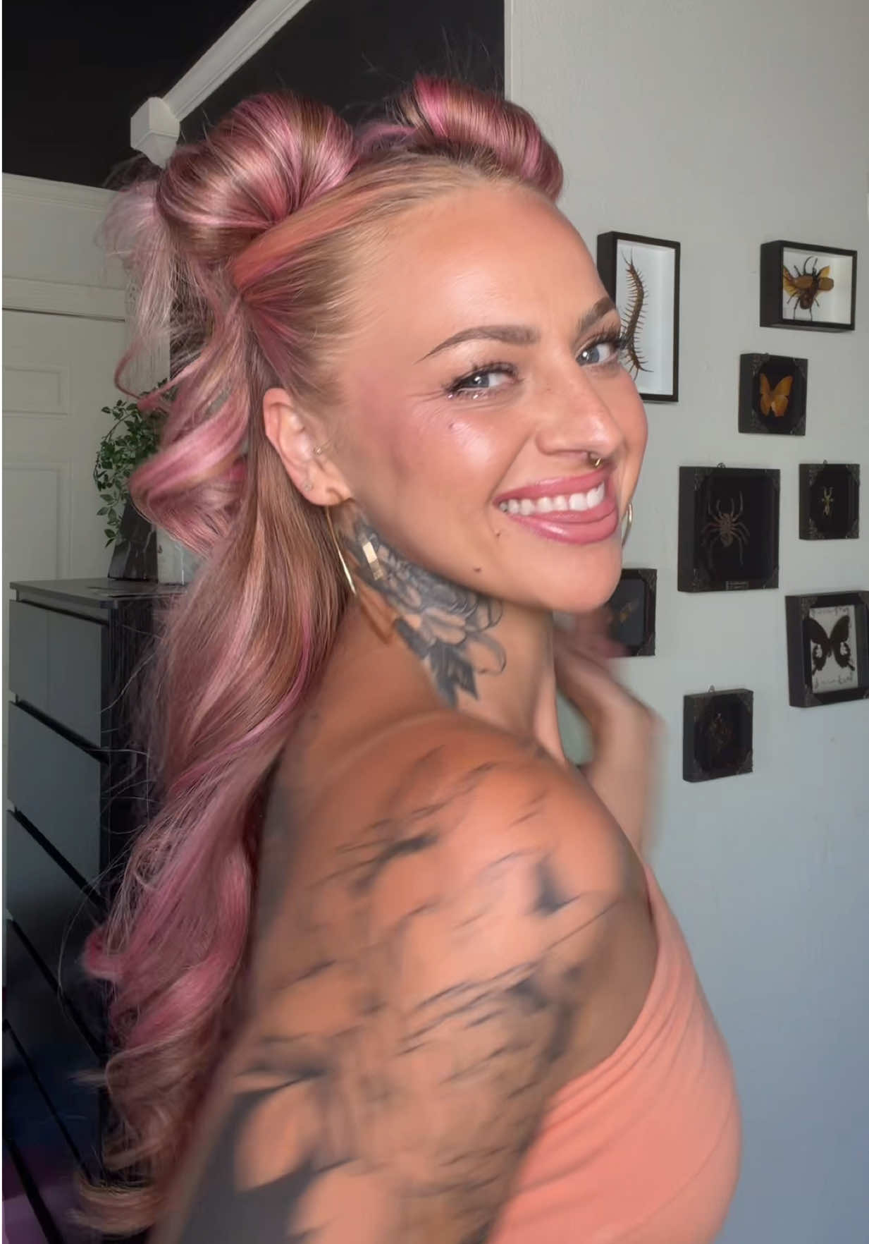 @Megan&ensp;Renee
