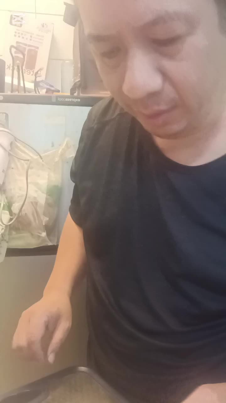 @糧巢偉-貓咪執事