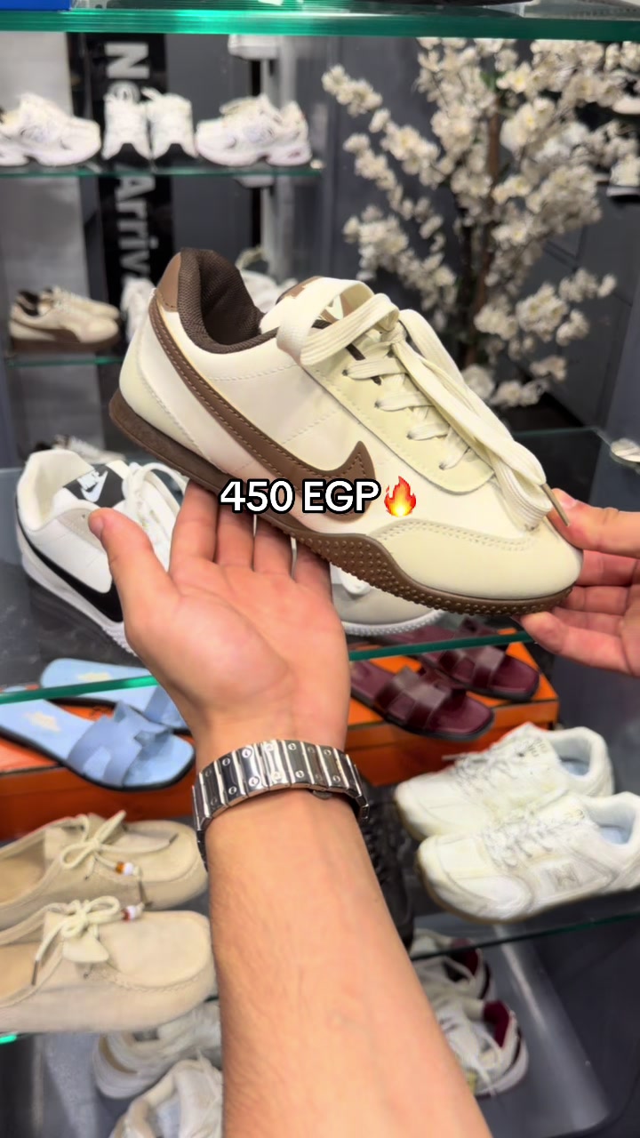 @Level shoe