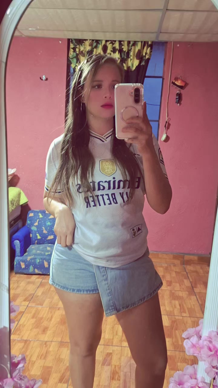 @Jaquelinegarcialara