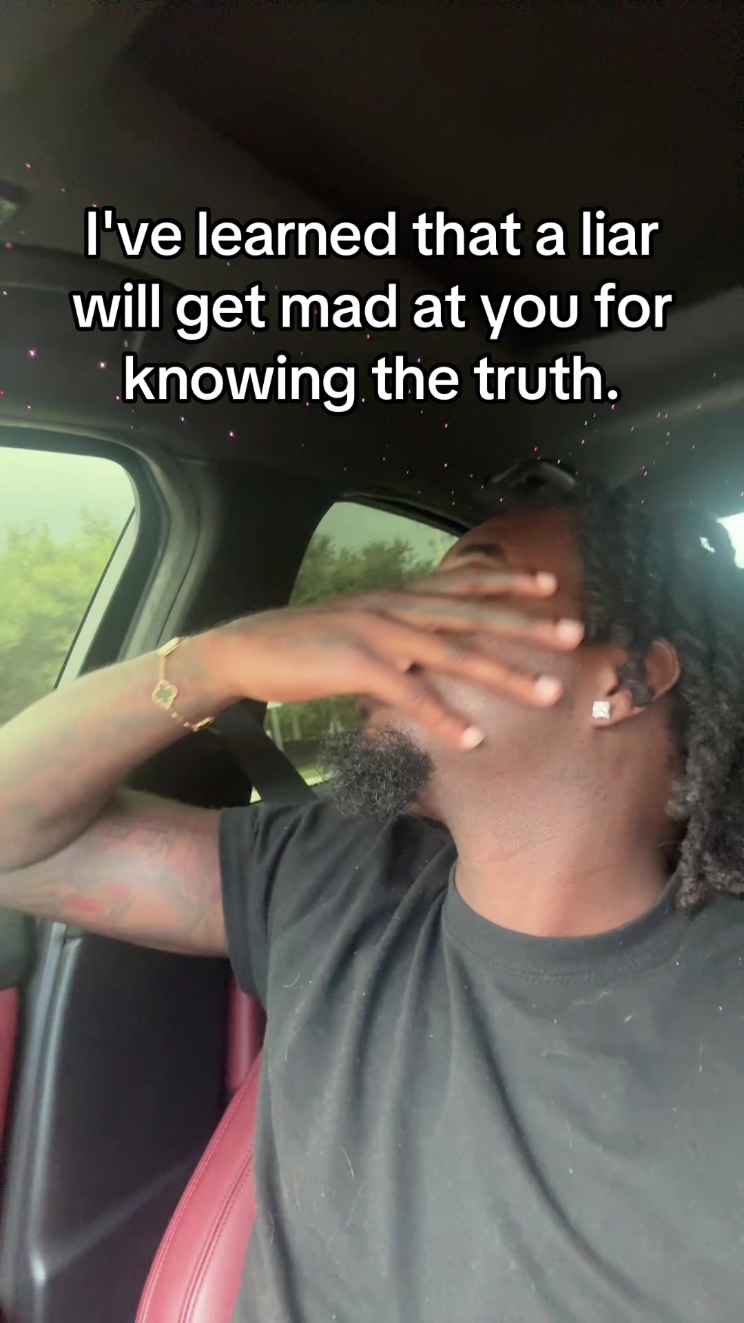 @🚶🏿💕
