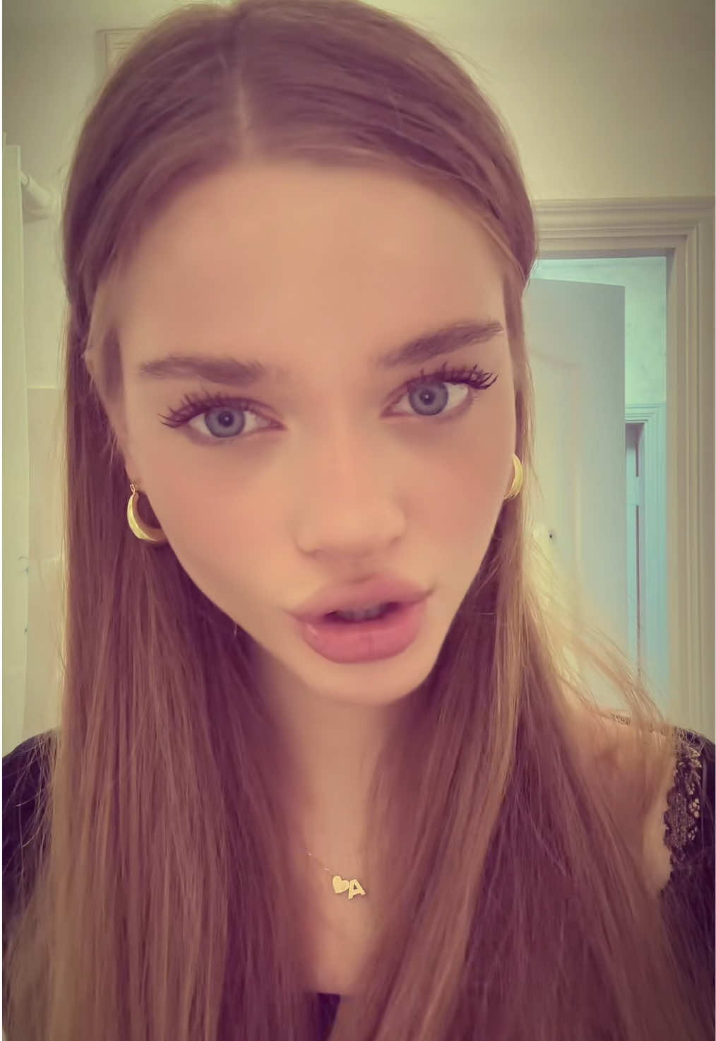 @Євеліна