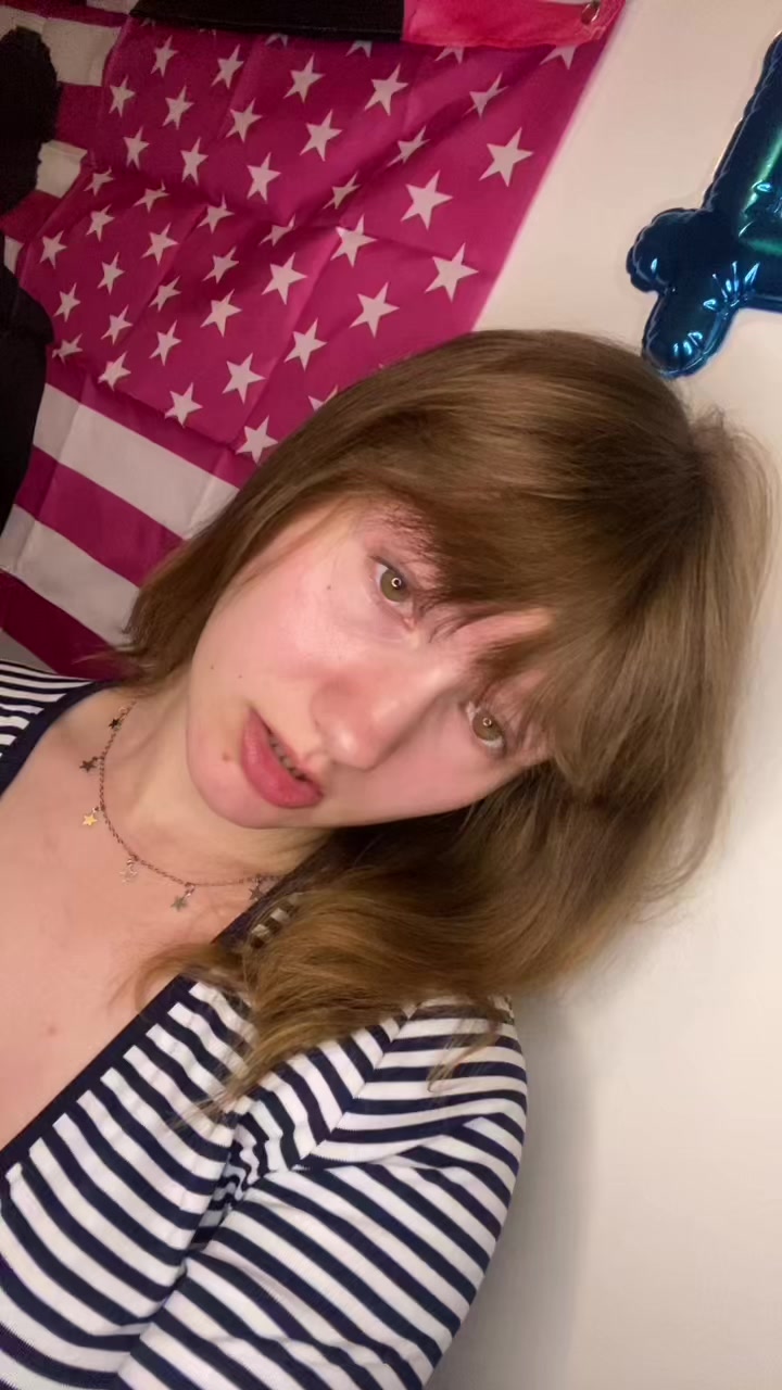 @Anastasia Jones77