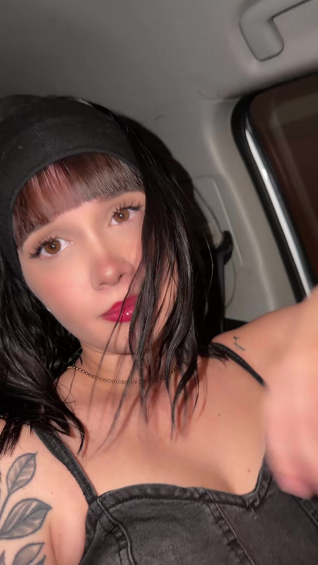 @444💋