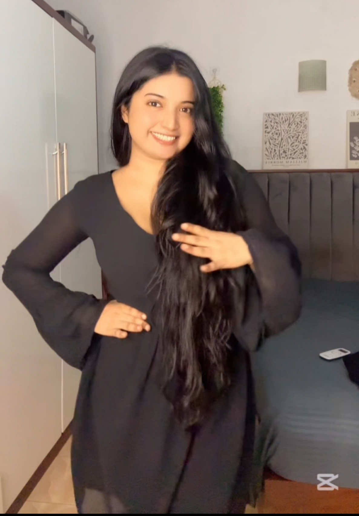 @THUMESHA_SHENALI 🇱🇰